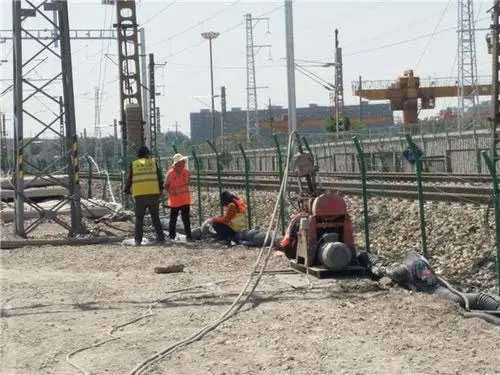 板桥镇马路注浆加固